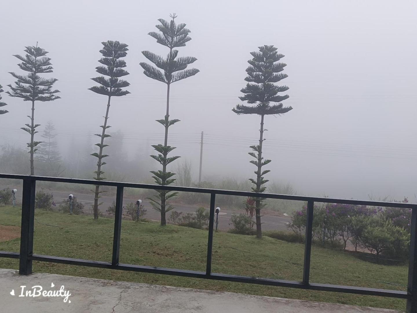 เฟรนด์แคมป์ Villa Khao Kho Exterior photo