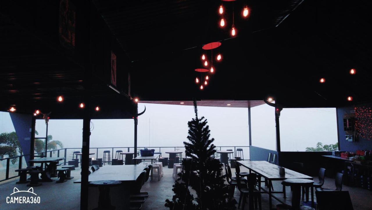เฟรนด์แคมป์ Villa Khao Kho Exterior photo